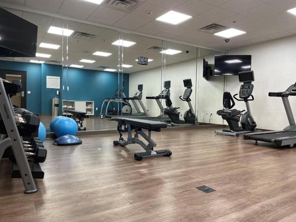 Holiday Inn Express Hotel & Suites Grand Island By Ihg Bagian luar foto