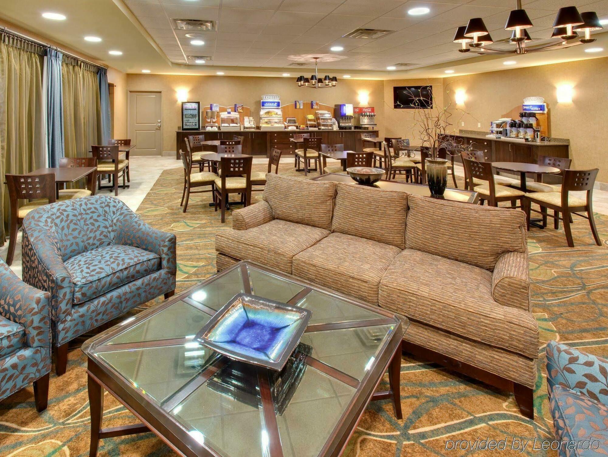 Holiday Inn Express Hotel & Suites Grand Island By Ihg Restoran foto